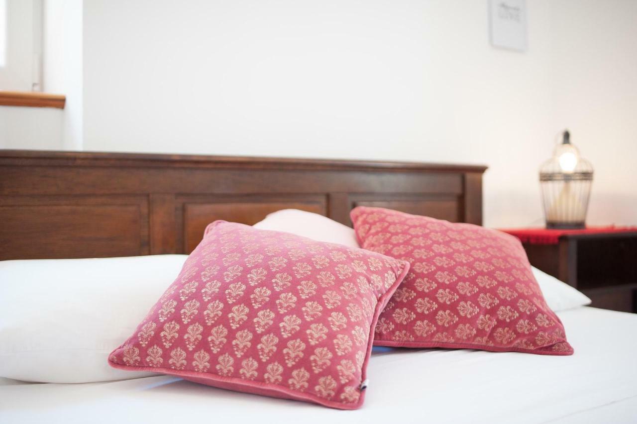 Apartmani Aligator พรีมอชเตน ภายนอก รูปภาพ