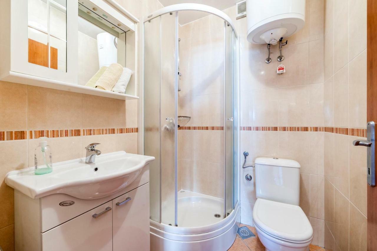 Apartmani Aligator พรีมอชเตน ภายนอก รูปภาพ
